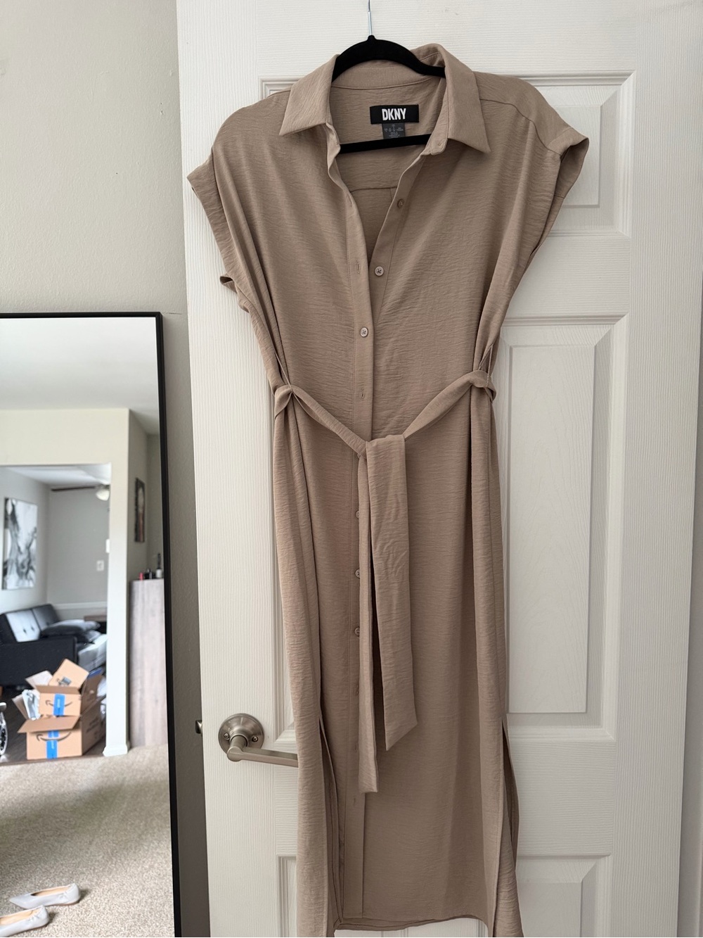 DKNY Taupe Button-Front Midi Shirt Dress - Picture 4 of 10